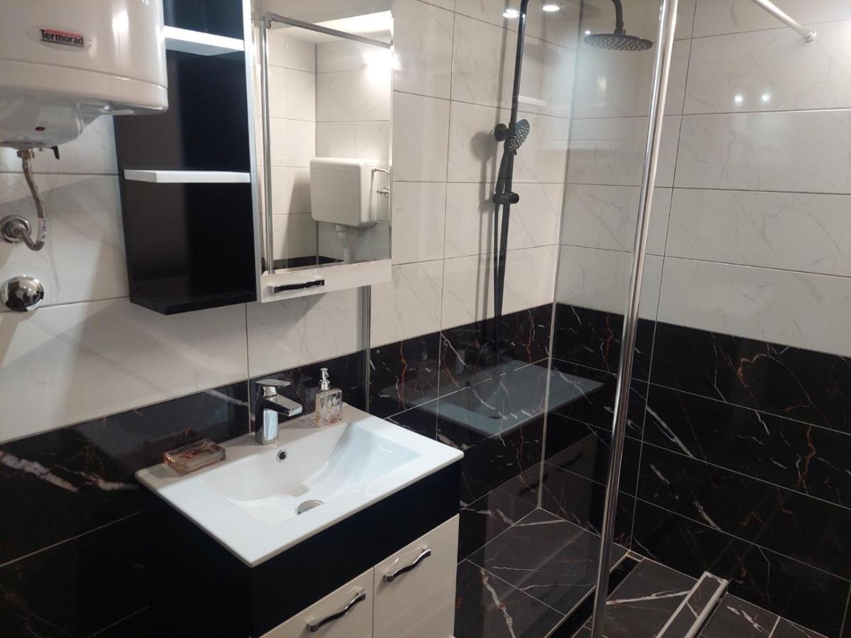 Rajna Apartment Pirot Ngoại thất bức ảnh